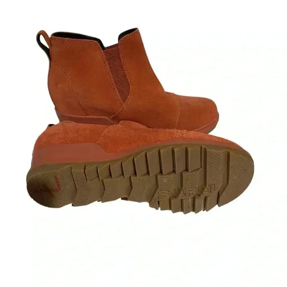 Sorel Red Suede Ankle Boots Size 5 - Picture 5 of 5